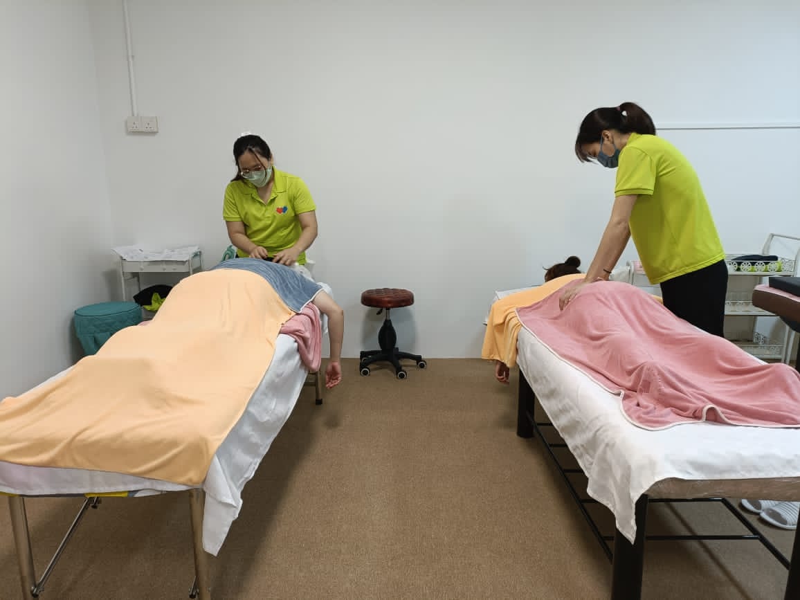 ICARE按摩课程内部训练